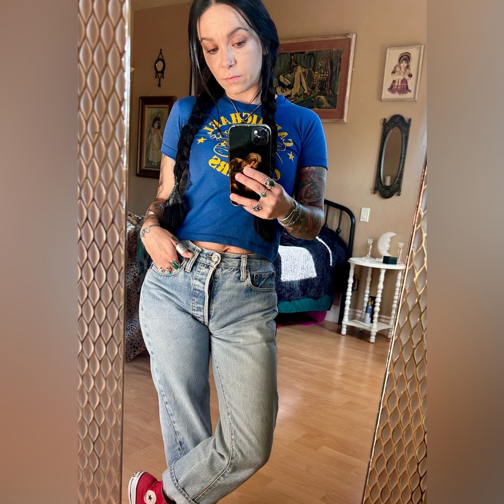 Meet your Posher, Angela